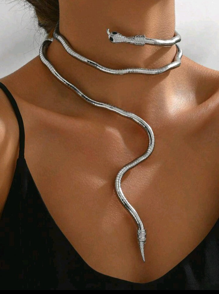 Clubbing Necklace