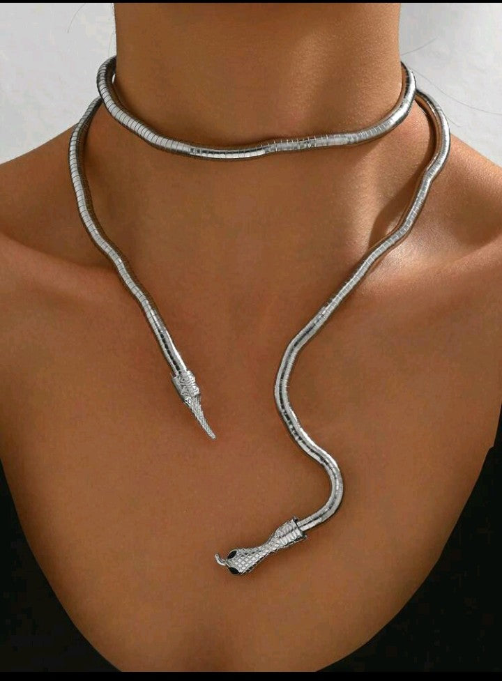 Clubbing Necklace